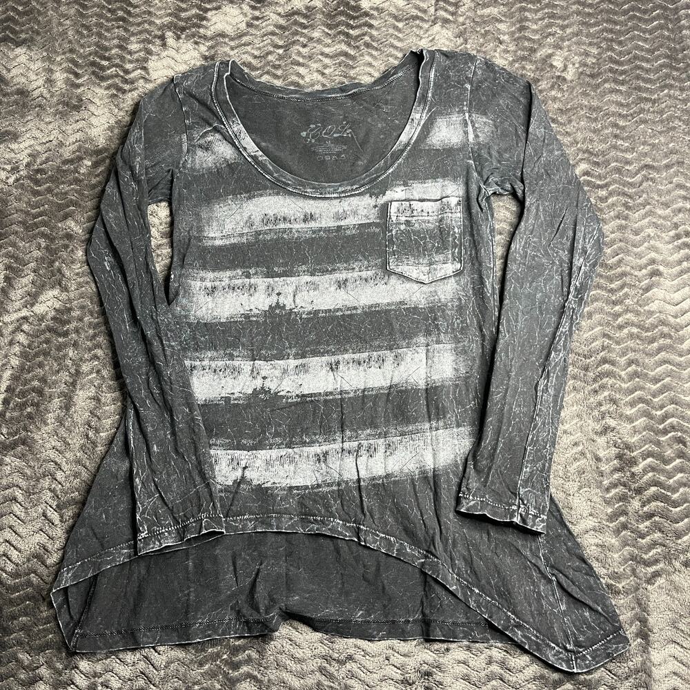 CQL Women Size M Black Pullover Striped Hi Low Stretch top